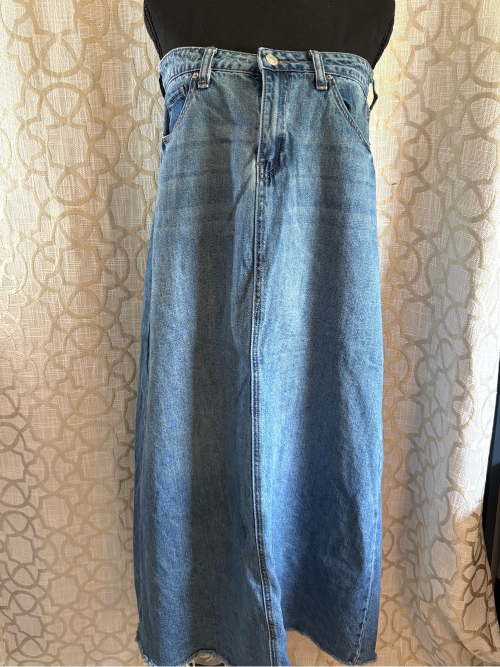 Ashley Mason Light Blue Denim Skirt - Picture 4 of 6
